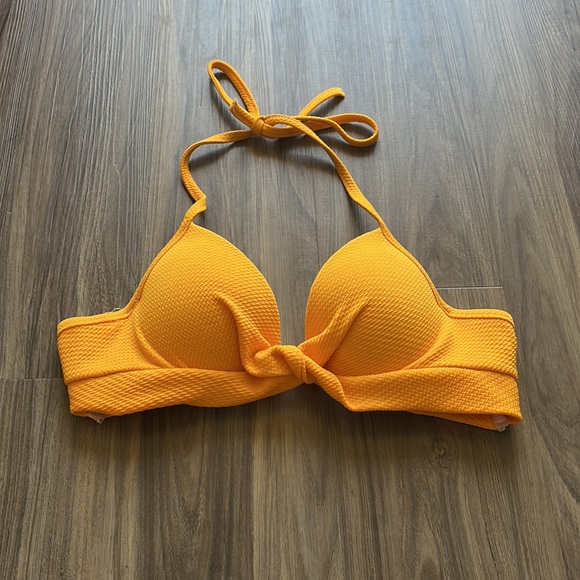 Bikini Swimsuit - Picture 8 of 8